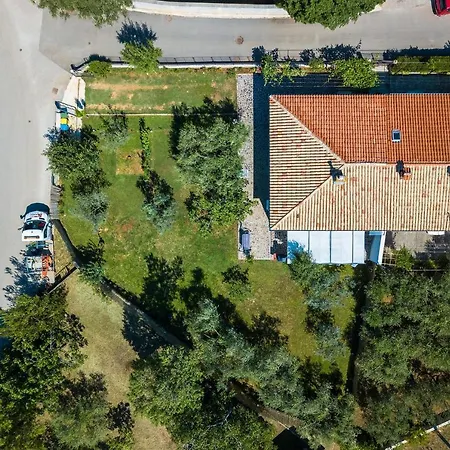 House Chill Out Loborika Ferienhaus Marčana