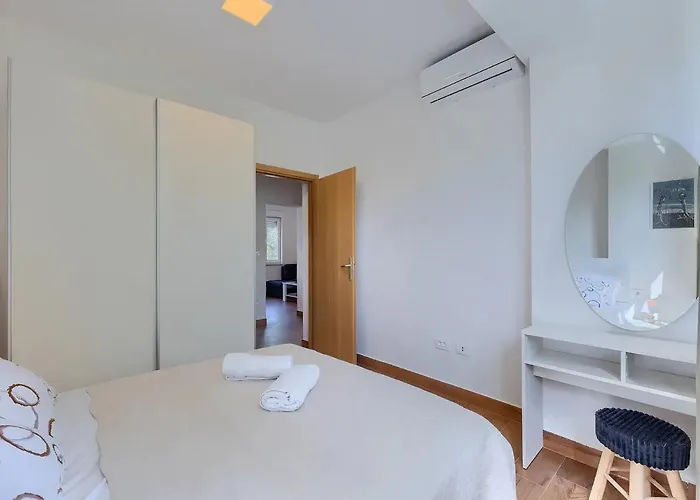 House Chill Out Loborika Hébergement de vacances