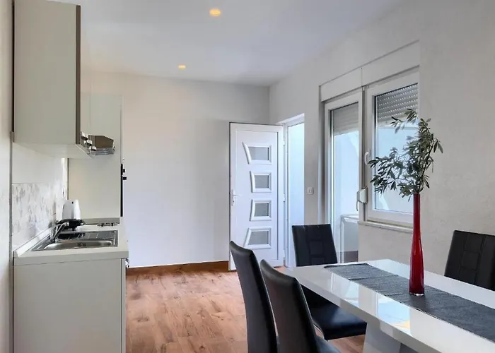 Hébergement de vacances House Chill Out Loborika *